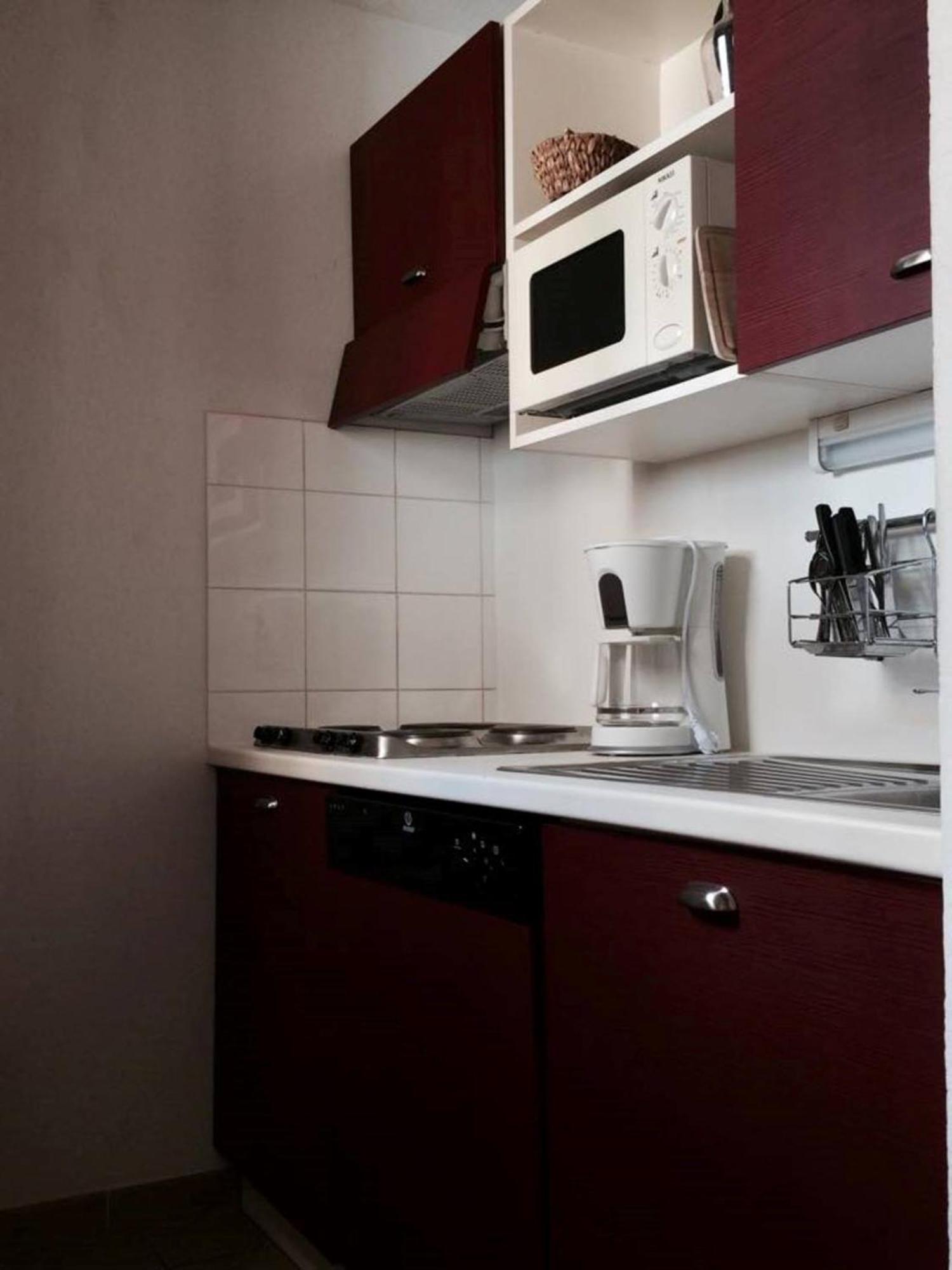 Hotel Restaurant Les Jasses De Camargue แกลลาเกอ-เลอ-มองต์เทอร์ ห้อง รูปภาพ