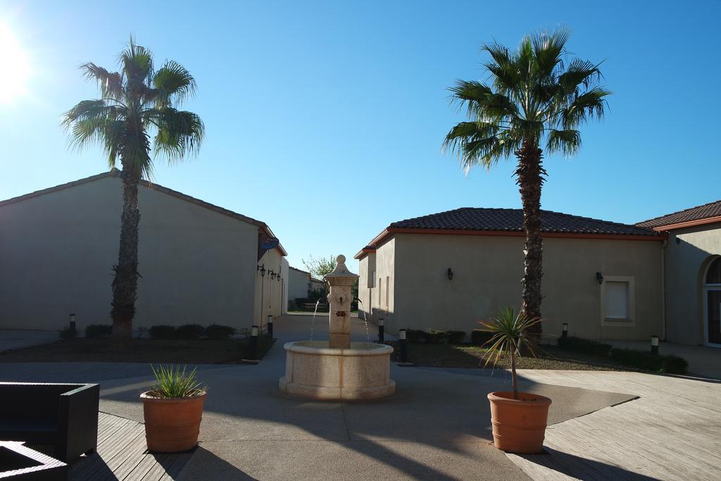 Hotel Restaurant Les Jasses De Camargue แกลลาเกอ-เลอ-มองต์เทอร์ ห้อง รูปภาพ